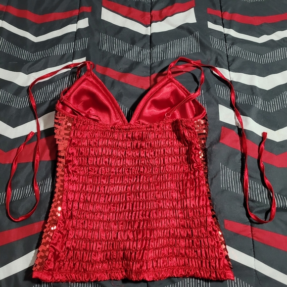 Classy Red Sequence Spaghetti Strap Top (M) - Picture 2 of 3